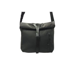 Aunts & Uncles SEKI RE Umhängetasche black